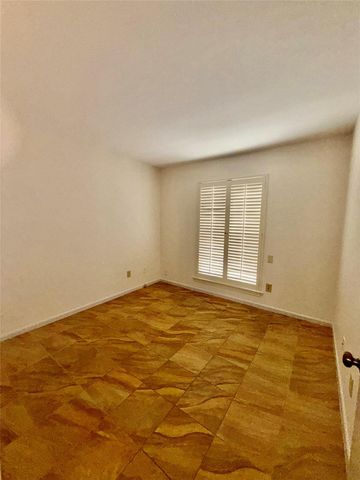 1601 S Shepherd Drive 126, Houston, TX 77019