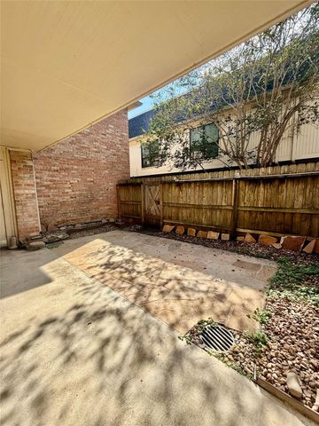 1601 S Shepherd Drive 126, Houston, TX 77019
