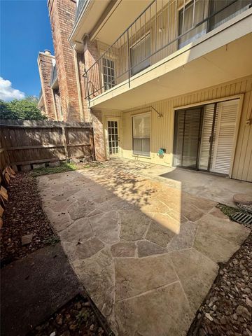 1601 S Shepherd Drive 126, Houston, TX 77019