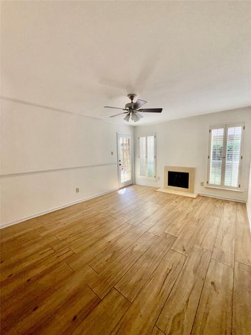 1601 S Shepherd Drive 126, Houston, TX 77019