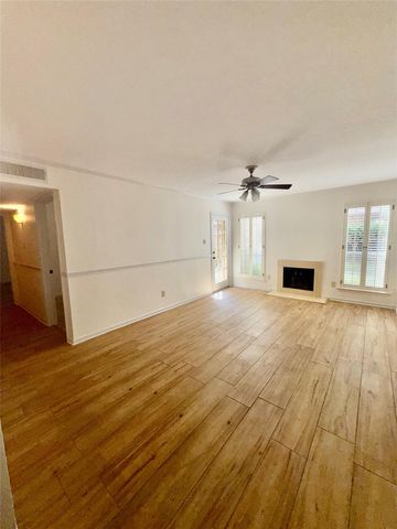 1601 S Shepherd Drive 126, Houston, TX 77019