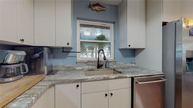 10845 MARGARET DRIVE, Tavares, FL 32778