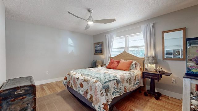 10845 MARGARET DRIVE, Tavares, FL 32778