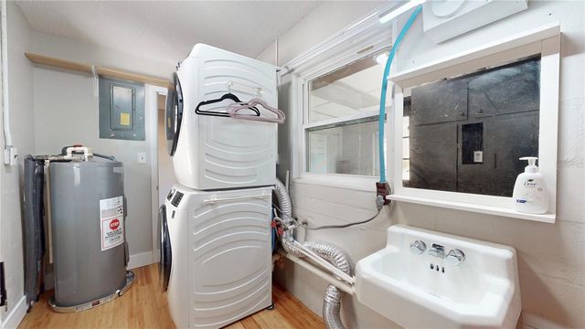 10845 MARGARET DRIVE, Tavares, FL 32778