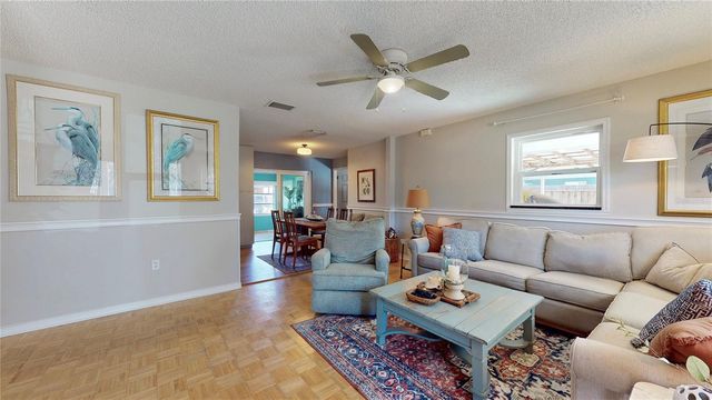 10845 MARGARET DRIVE, Tavares, FL 32778