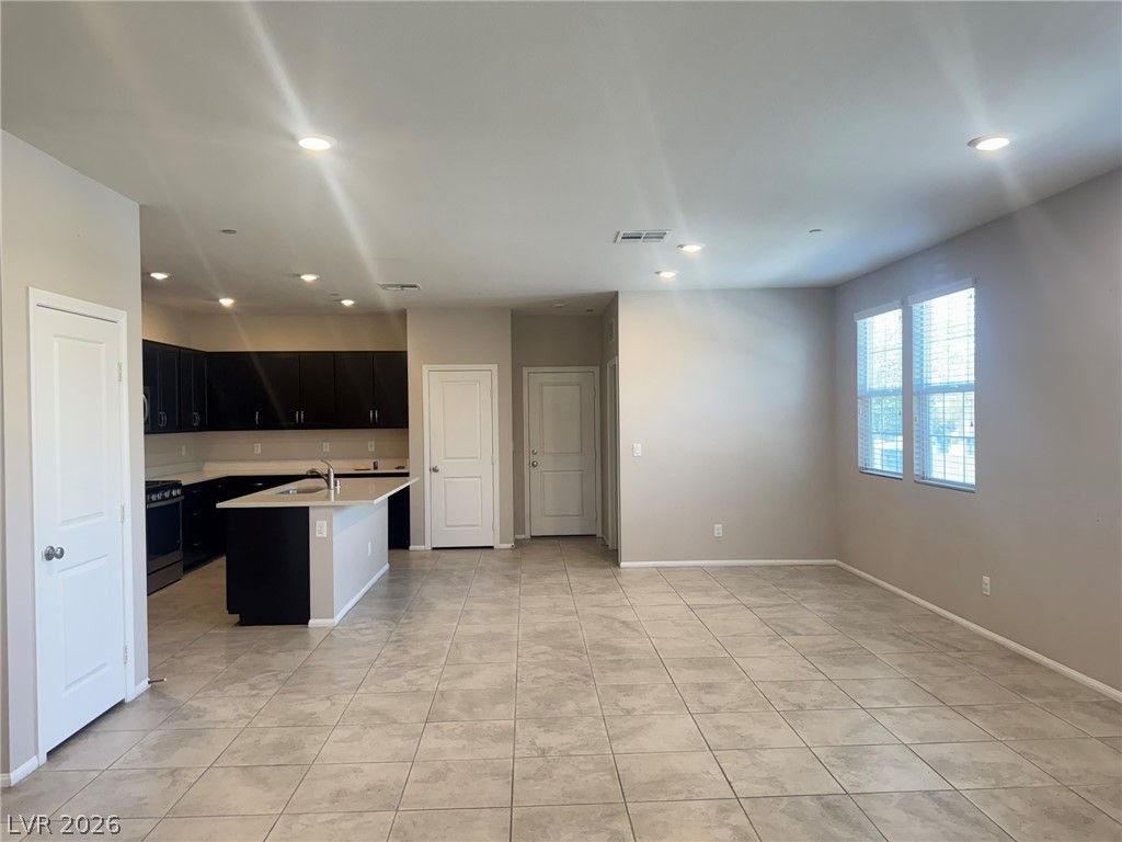 2853 Tanager Hill Street, Henderson, NV 89044 — photo 5