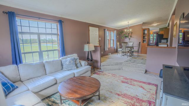 2090 W 800 S, North Judson, IN 46366