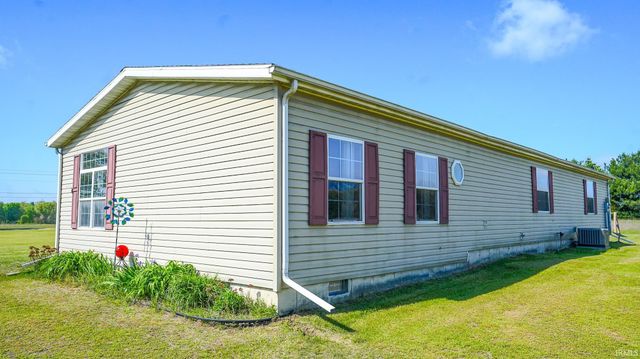 2090 W 800 S, North Judson, IN 46366