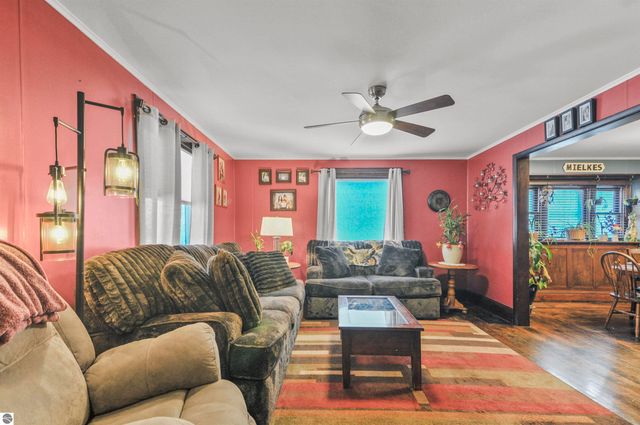 507 Lincoln Street, Cadillac, MI 49601