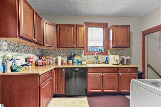 507 Lincoln Street, Cadillac, MI 49601