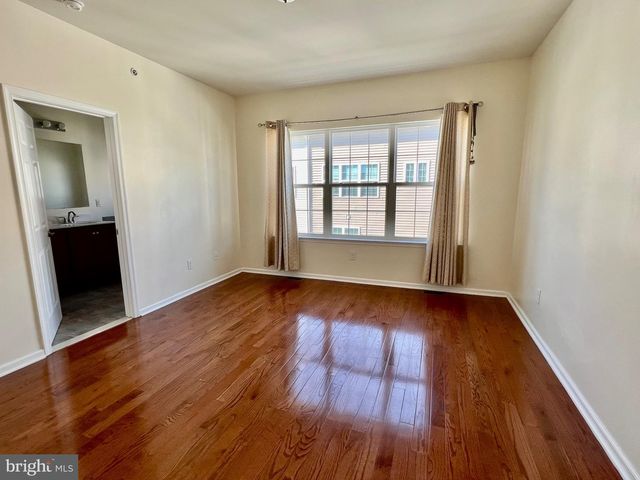 1329 PARISH AVE, Claymont, DE 19703