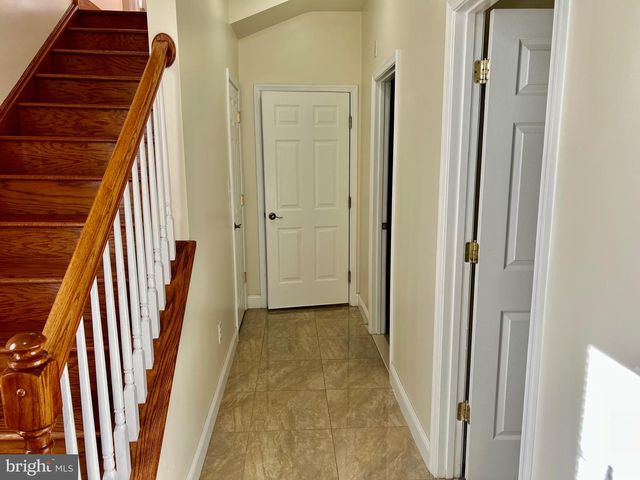 1329 PARISH AVE, Claymont, DE 19703