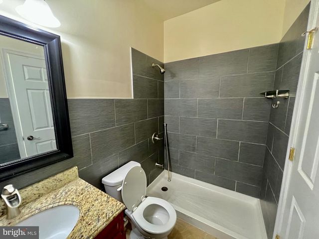 1329 PARISH AVE, Claymont, DE 19703