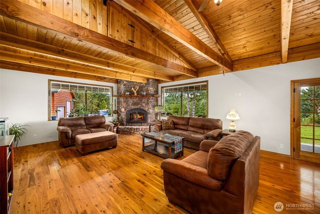 21825 Open Range Drive NW, Seabeck, WA 98380