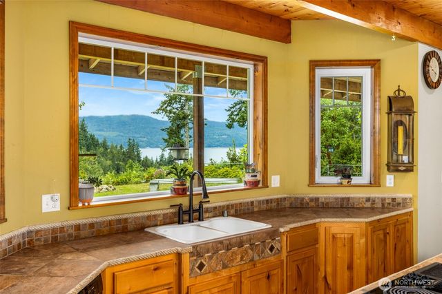 21825 Open Range Drive NW, Seabeck, WA 98380