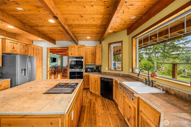 21825 Open Range Drive NW, Seabeck, WA 98380