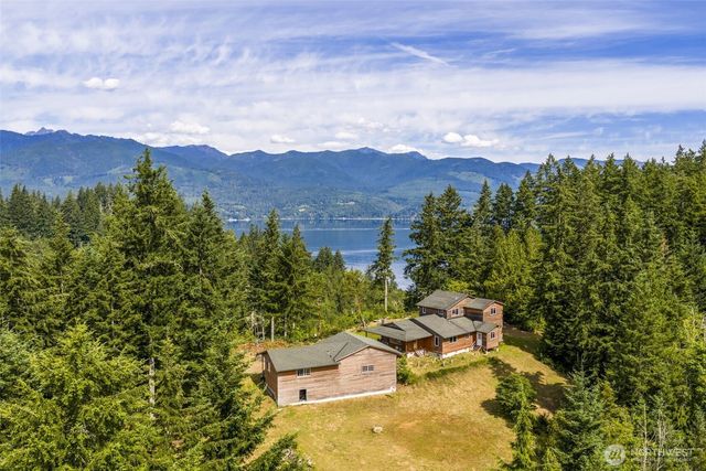 21825 Open Range Drive NW, Seabeck, WA 98380