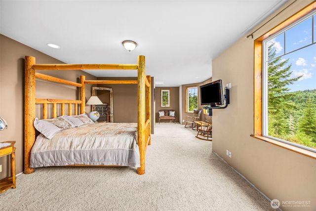 21825 Open Range Drive NW, Seabeck, WA 98380