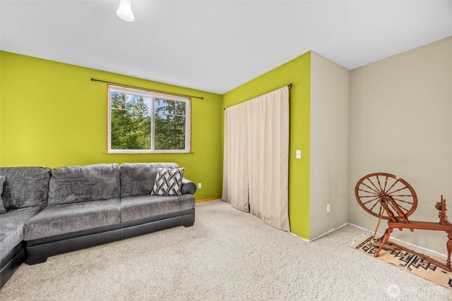 21825 Open Range Drive NW, Seabeck, WA 98380
