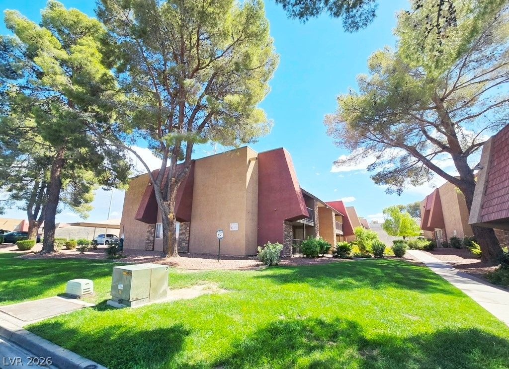 5207 Indian River Drive 246, Las Vegas, NV 89103 — exterior