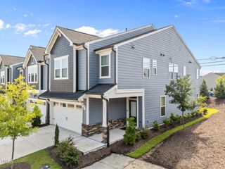 1315 Canary Pepper Drive 28, Durham, NC 27713