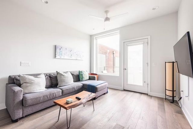1800 E 4th ST 350, Austin, TX 78702