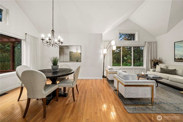 27903 NE 26th Street, Redmond, WA 98053