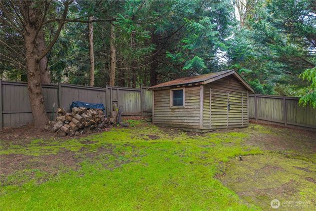 27903 NE 26th Street, Redmond, WA 98053