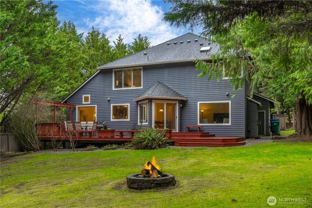 27903 NE 26th Street, Redmond, WA 98053