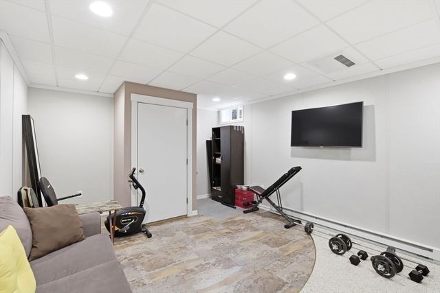 15 Southview Way, Plymouth, MA 02360