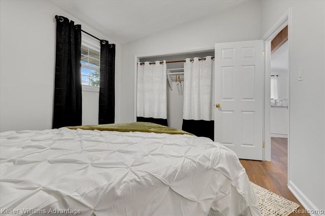 1251 Dufrain Avenue, Pontiac, MI 48342