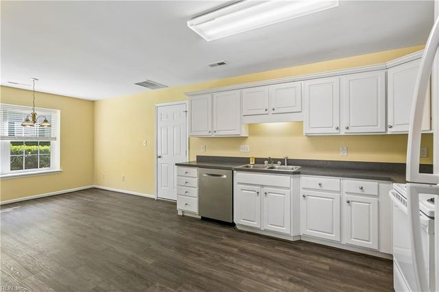 91 Desmonde LN, Williamsburg, VA 23185