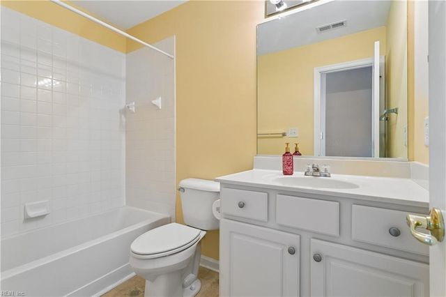 91 Desmonde LN, Williamsburg, VA 23185