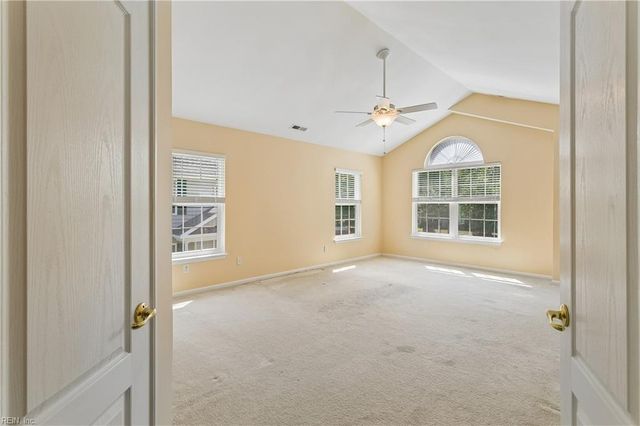 91 Desmonde LN, Williamsburg, VA 23185