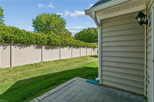91 Desmonde LN, Williamsburg, VA 23185