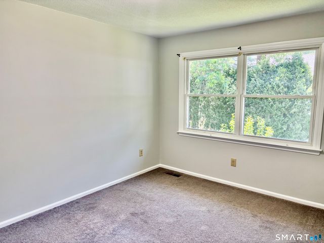 25 Padanaram Road 77, Danbury, CT 06811