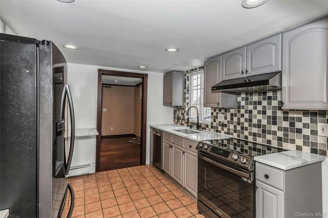 524 Jerusalem Avenue, Hicksville, NY 11801