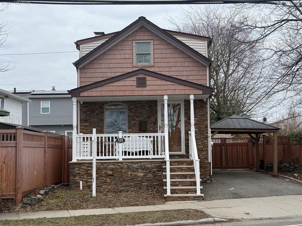 524 Jerusalem Avenue, Hicksville, NY 11801