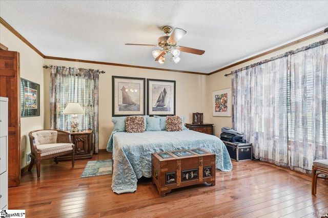 310 Holly Springs Road, Inman, SC 29349