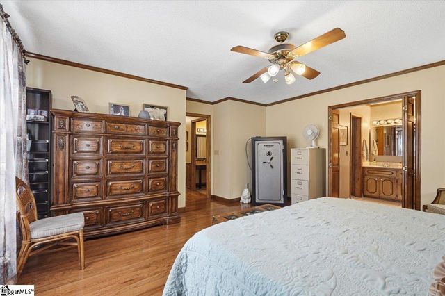 310 Holly Springs Road, Inman, SC 29349