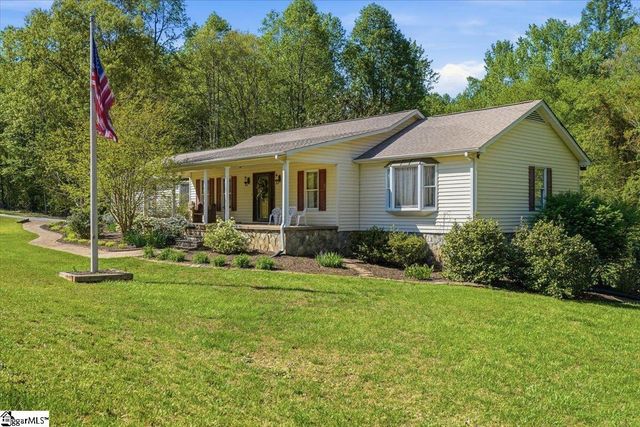 310 Holly Springs Road, Inman, SC 29349