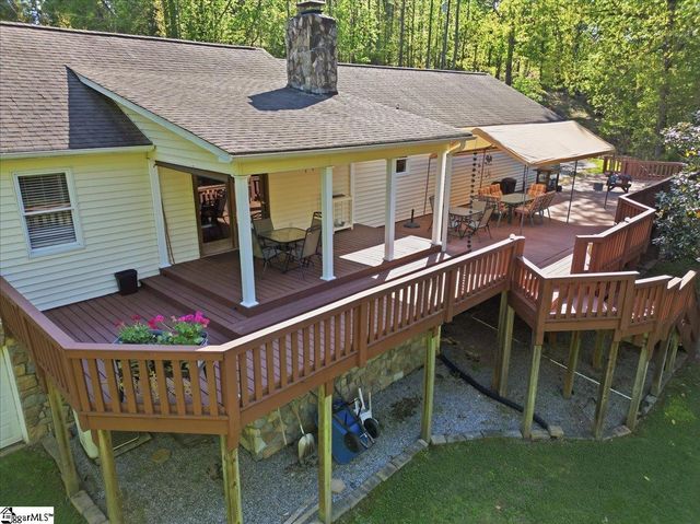 310 Holly Springs Road, Inman, SC 29349