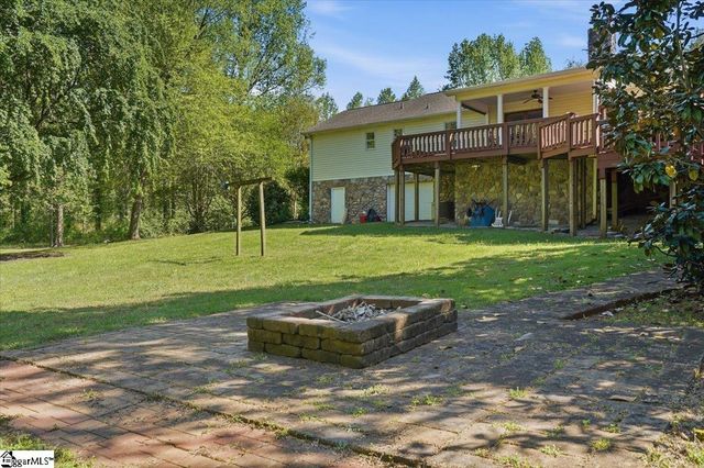 310 Holly Springs Road, Inman, SC 29349