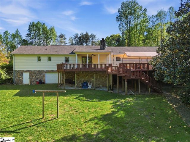 310 Holly Springs Road, Inman, SC 29349