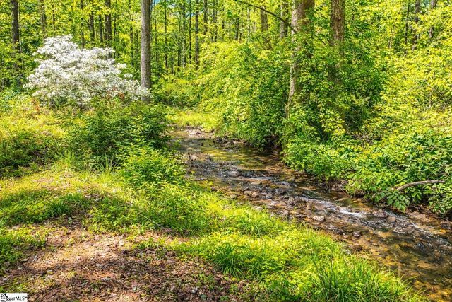 310 Holly Springs Road, Inman, SC 29349