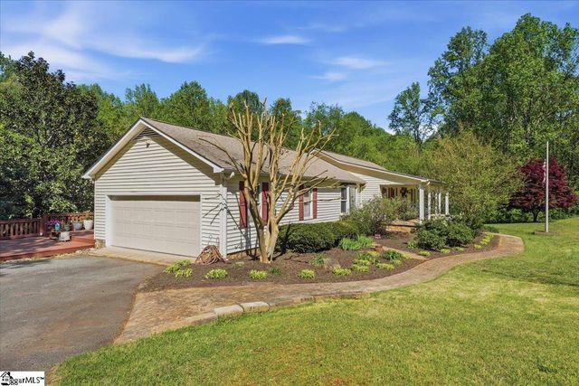 310 Holly Springs Road, Inman, SC 29349