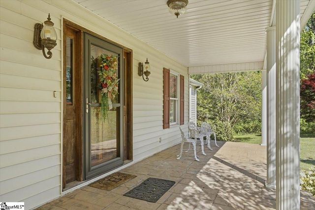310 Holly Springs Road, Inman, SC 29349