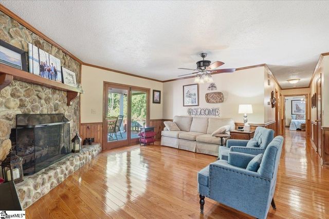 310 Holly Springs Road, Inman, SC 29349