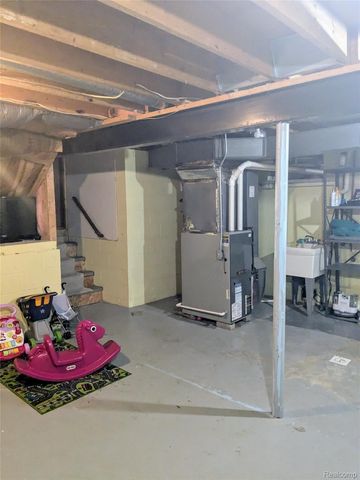 1408 Bowers Road, Lapeer, MI 48446