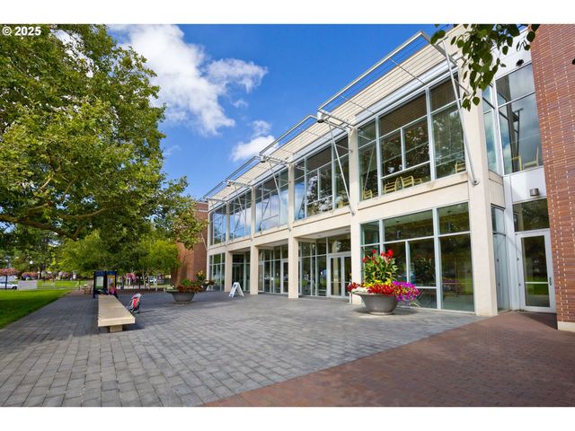 16855 Sw LORIKEET Ln, Beaverton, OR 97007